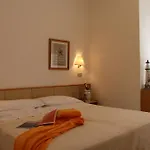 Hotel Antares