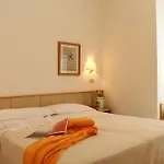 Hotel Antares