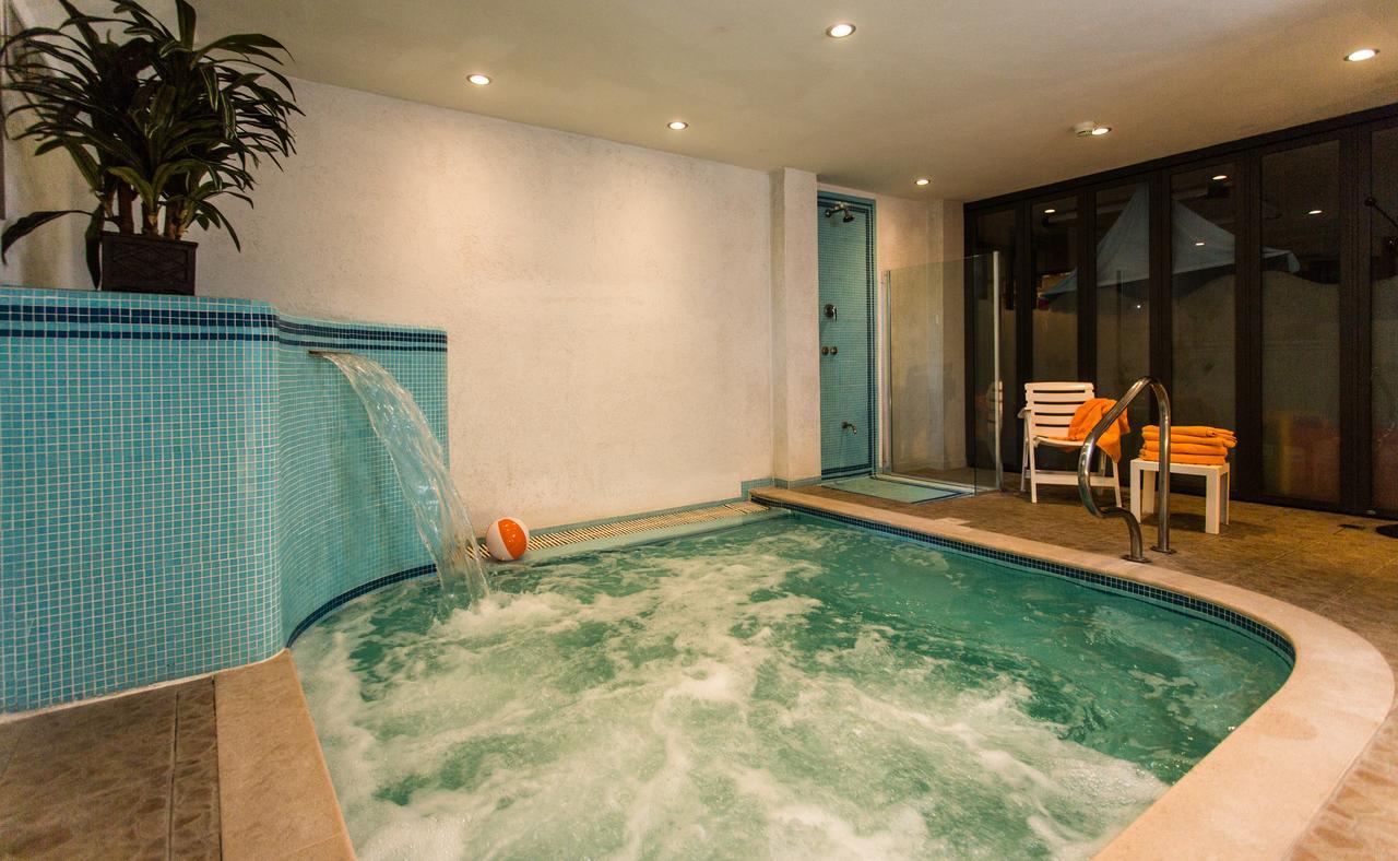 Antares Hotel