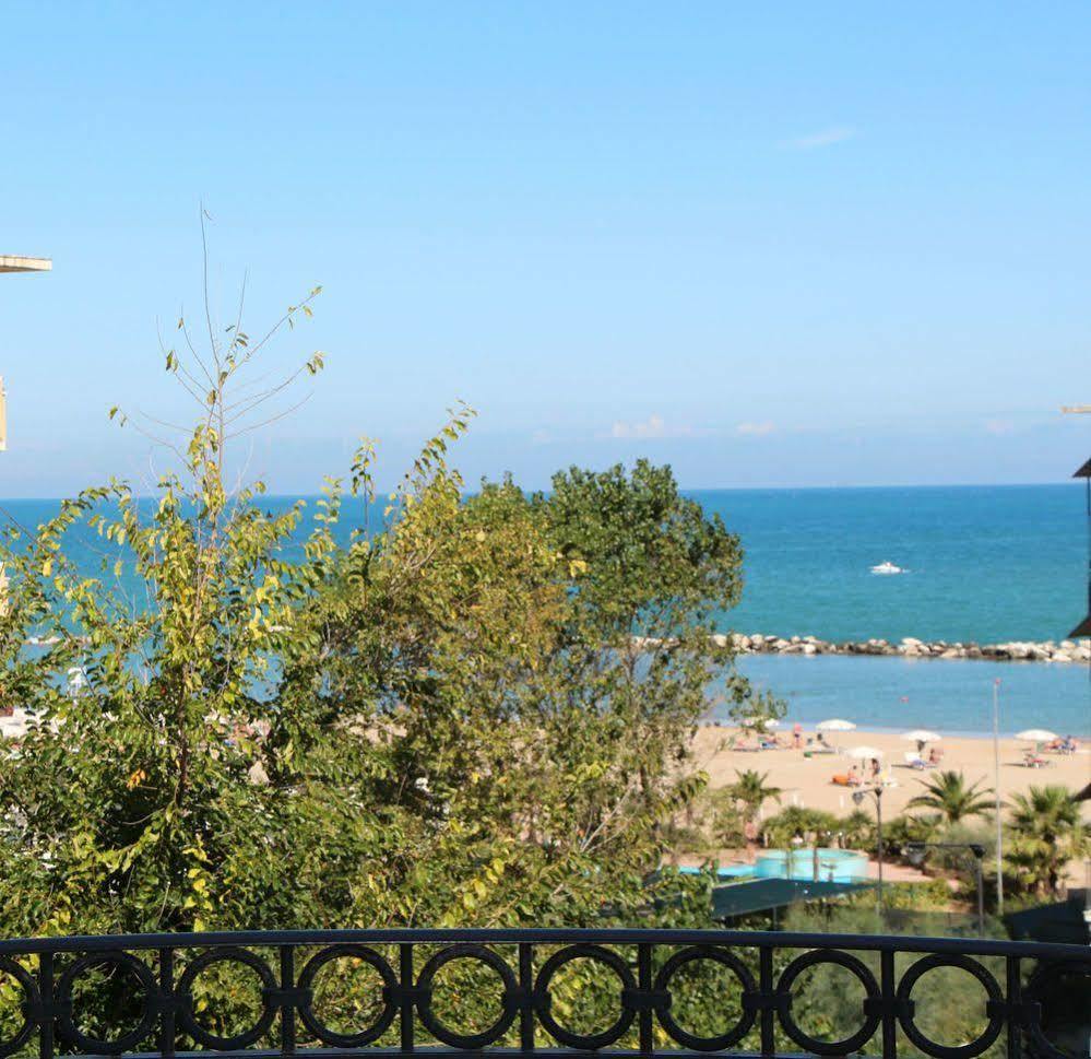Antares Hotel