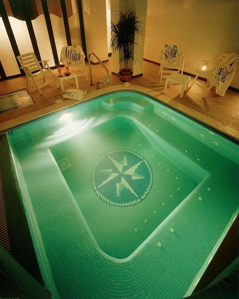 Hotel Antares